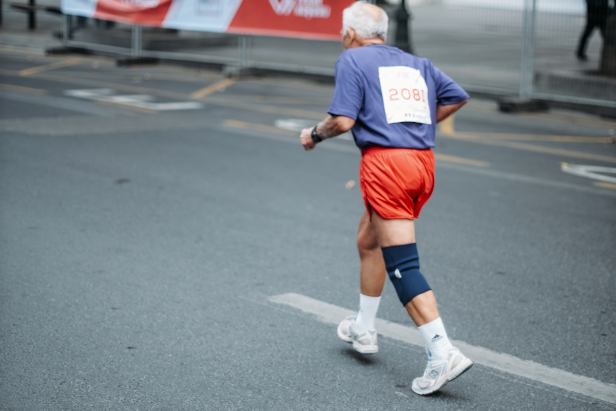Ansteckblume für den Bräutigam